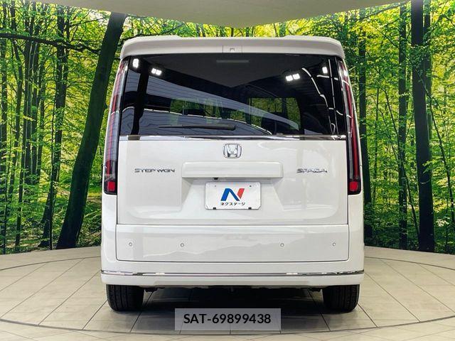 Honda STEP WGN 2024-02 7225580-14