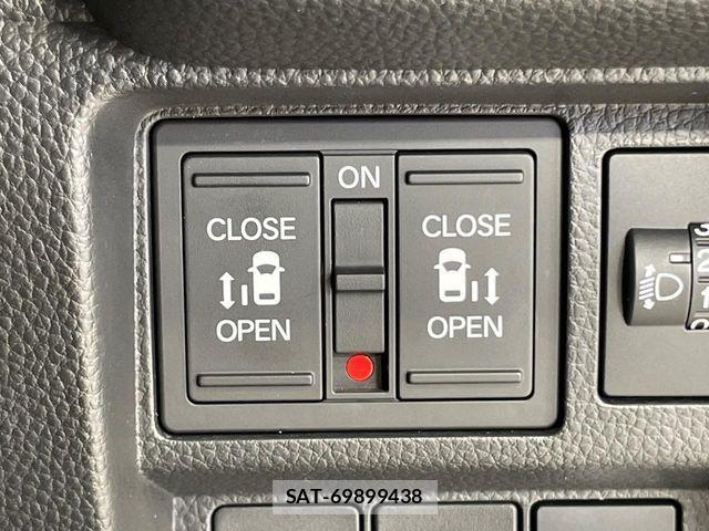 Honda STEP WGN 2024-02 7225580-4