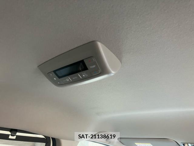 Honda STEP WGN 2019-09 7225575-14