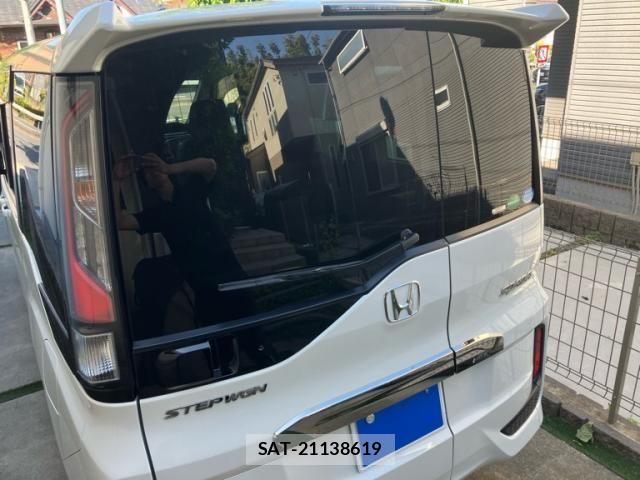 Honda STEP WGN 2019-09 7225575-3