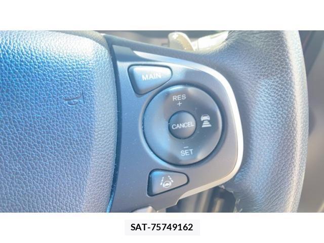 Honda STEP WGN 2018-03 7225574-14