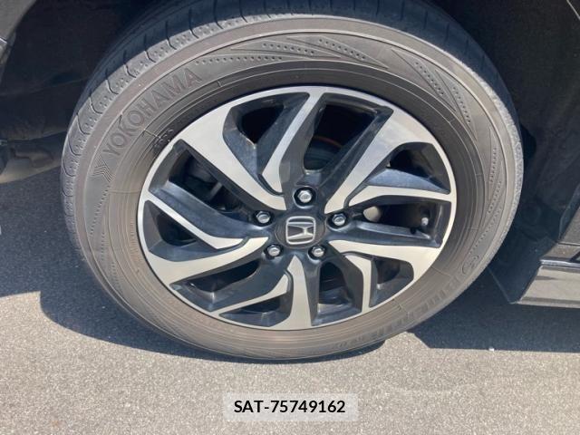 Honda STEP WGN 2018-03 7225574-5