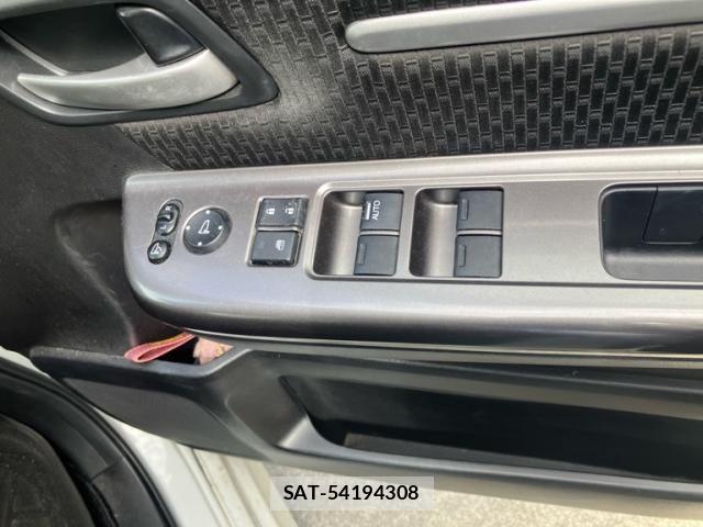 Honda STEP WGN 2017-11 7225570-14