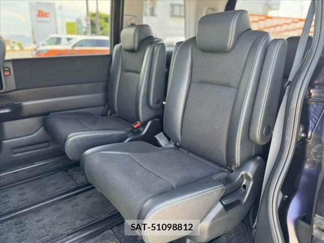 Honda STEP WGN 2013-04 7225547-17