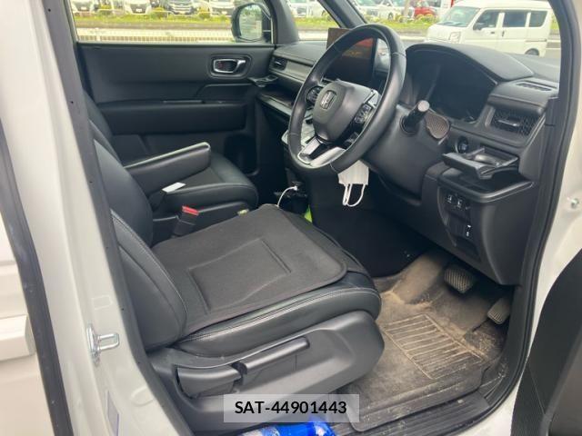 Honda STEP WGN 2024-03 7225583-11