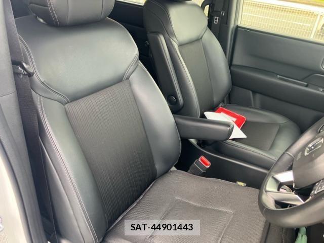 Honda STEP WGN 2024-03 7225583-12
