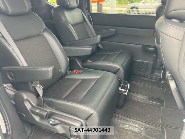 Honda STEP WGN 2024-03 7225583-13