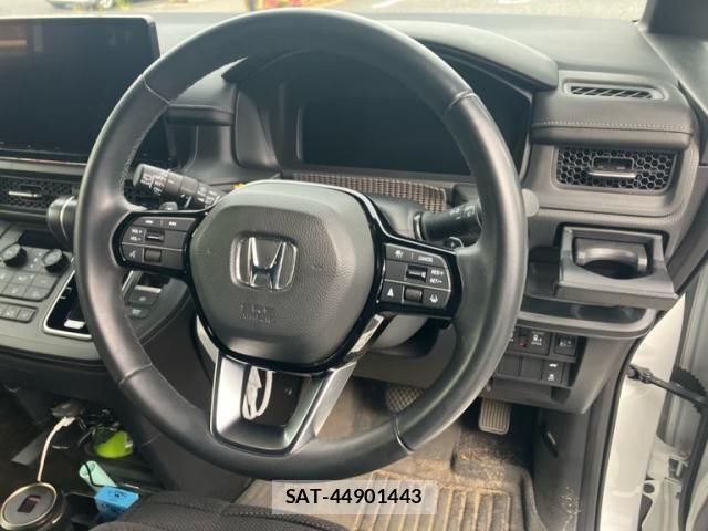 Honda STEP WGN 2024-03 7225583-16