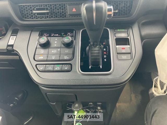 Honda STEP WGN 2024-03 7225583-21
