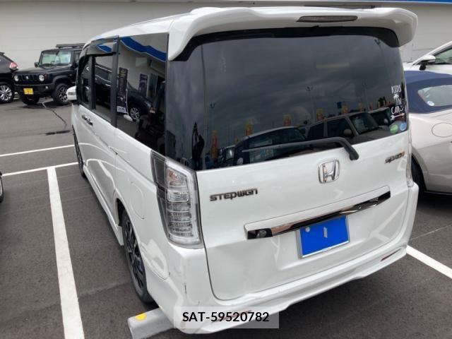 Honda STEP WGN 2014-11 7225559-3