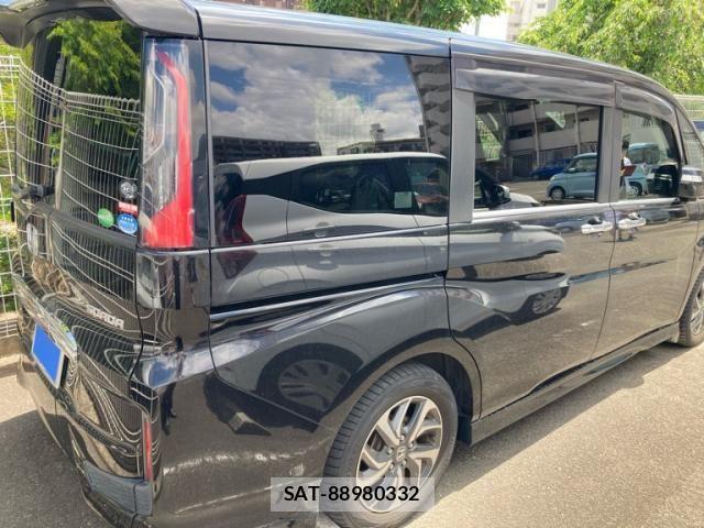 Honda STEP WGN 2016-07 7225565-2
