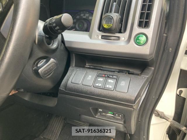 Honda STEP WGN 2013-07 7215896-17