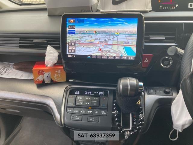 Honda STEP WGN 2018-01 7225573-23