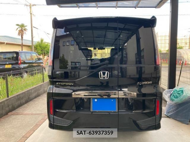 Honda STEP WGN 2018-01 7225573-5