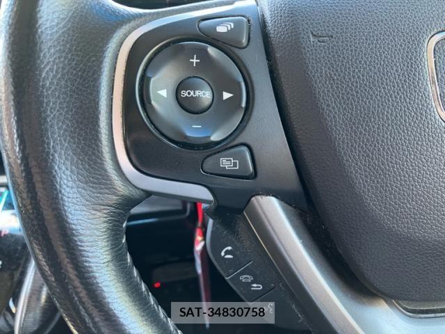 Honda STEP WGN 2018-03 7225572-13