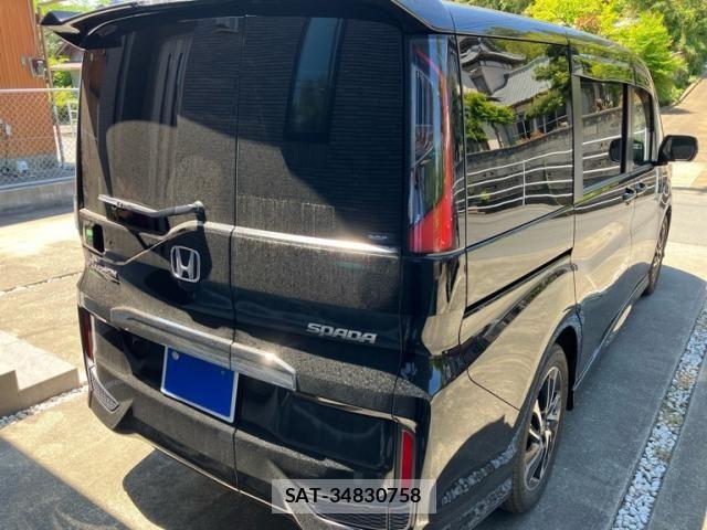 Honda STEP WGN 2018-03 7225572-3