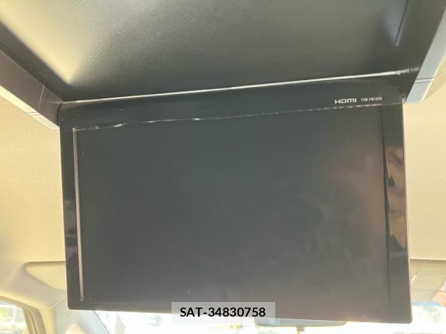 Honda STEP WGN 2018-03 7225572-7