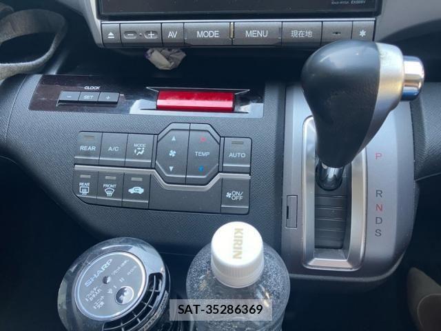 Honda STEP WGN 2013-07 7215897-17