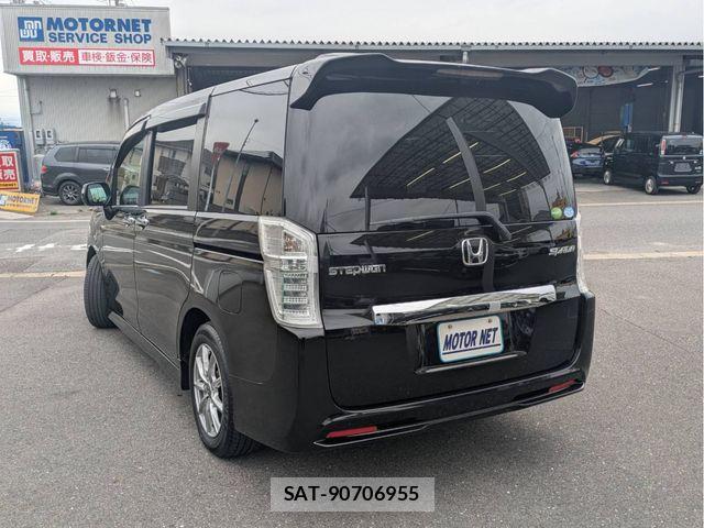 Honda STEP WGN 2013-08 7225553-25