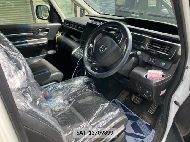Honda STEP WGN 2020-03 7225576-10