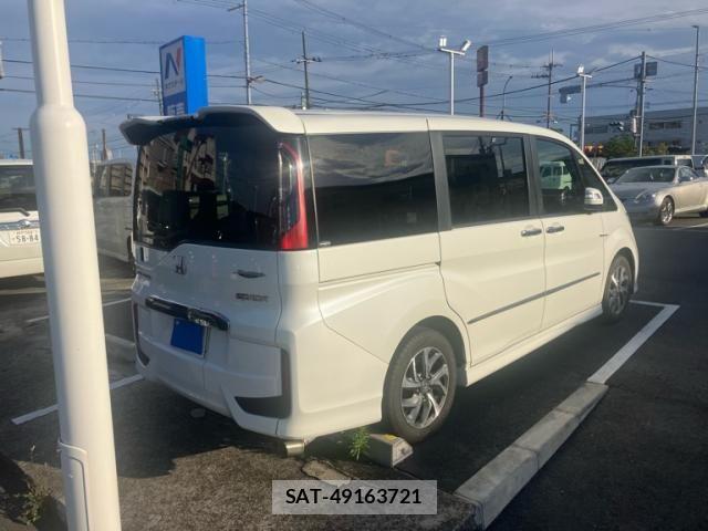 Honda STEP WGN 2017-04 7225568-3