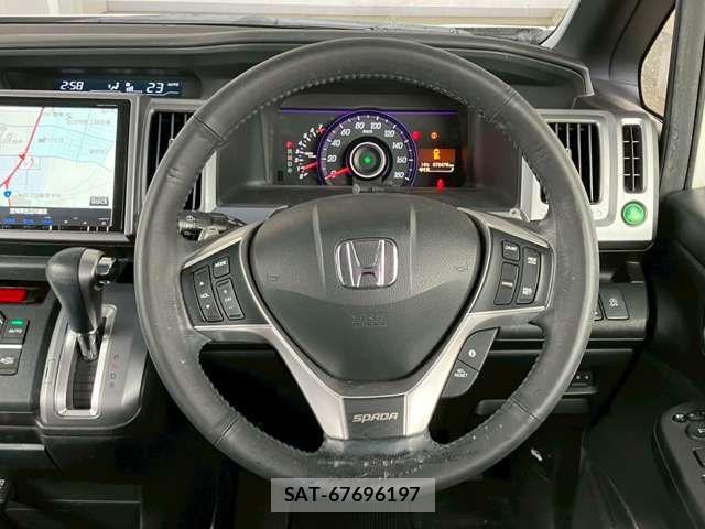 Honda STEP WGN 2014-03 7225557-12