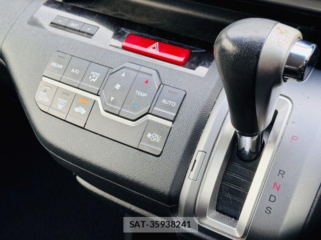 Honda STEP WGN 2014-02 7225558-12