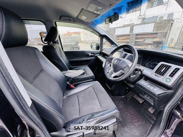 Honda STEP WGN 2014-02 7225558-15