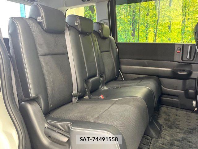Honda STEP WGN 2014-01 7218608-8
