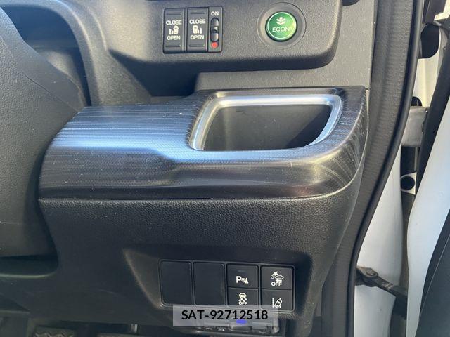 Honda STEP WGN 2015-06 7225556-10