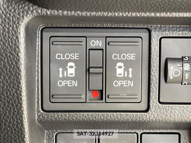 Honda STEP WGN 2024-02 7225578-4