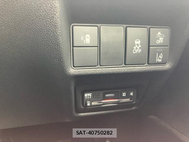 Honda STEP WGN 2017-12 7225571-19