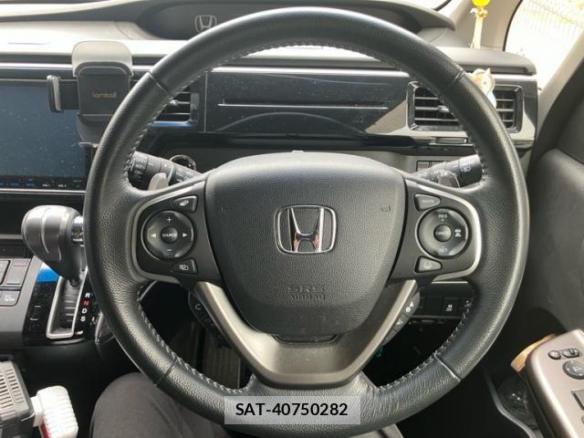 Honda STEP WGN 2017-12 7225571-20