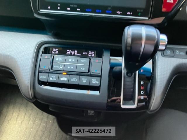 Honda STEP WGN 2017-12 7225569-18