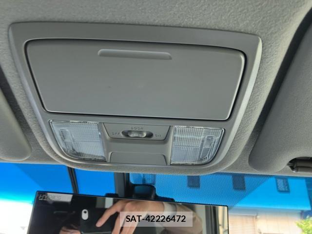 Honda STEP WGN 2017-12 7225569-22