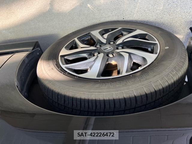 Honda STEP WGN 2017-12 7225569-2
