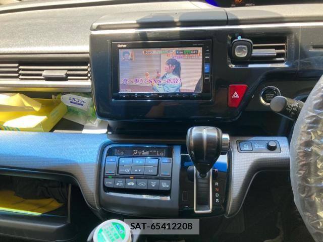 Honda STEP WGN 2016-02 7225561-21