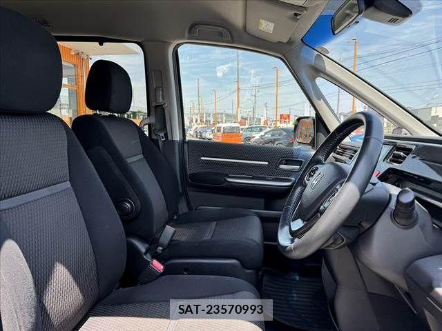 Honda STEP WGN 2016-03 7225562-15
