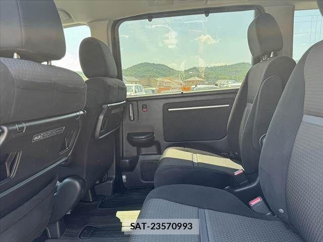 Honda STEP WGN 2016-03 7225562-18