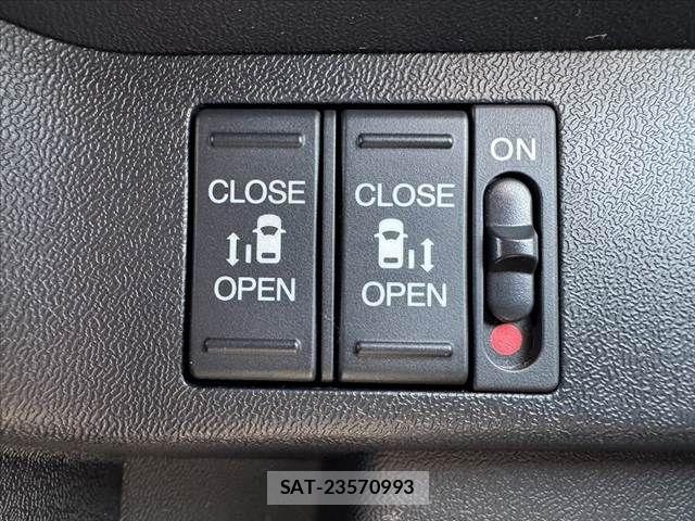 Honda STEP WGN 2016-03 7225562-6