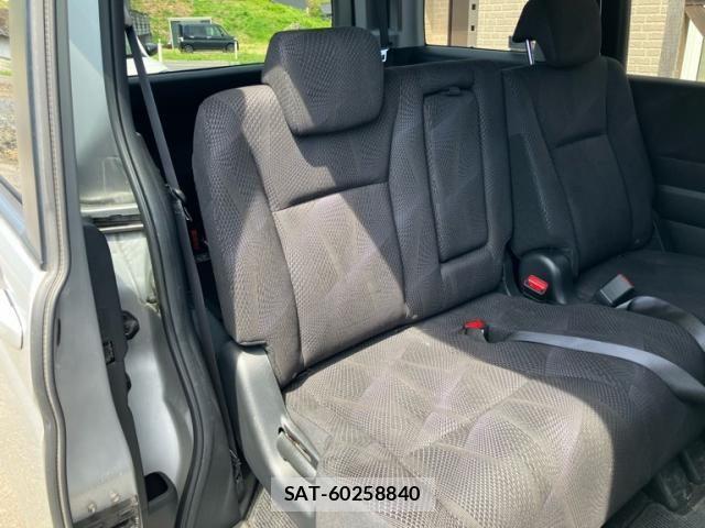 Honda STEP WGN 2011-05 7252448-12