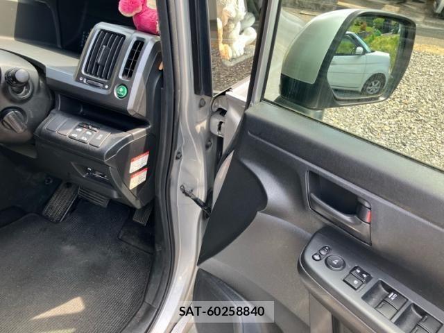 Honda STEP WGN 2011-05 7252448-13