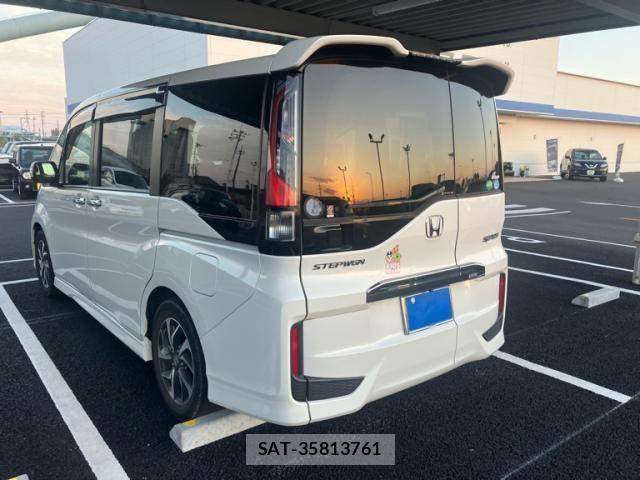 Honda STEP WGN 2017-07 7252433-3