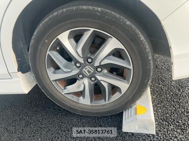 Honda STEP WGN 2017-07 7252433-8