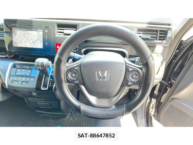 Honda STEP WGN 2015-05 7252432-14