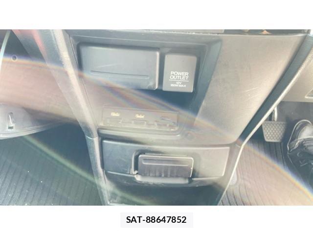 Honda STEP WGN 2015-05 7252432-18