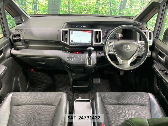 Honda STEP WGN 2012-05 7252437-1