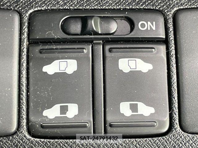 Honda STEP WGN 2012-05 7252437-4