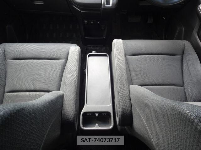 Honda STEP WGN 2013-09 7273032-7