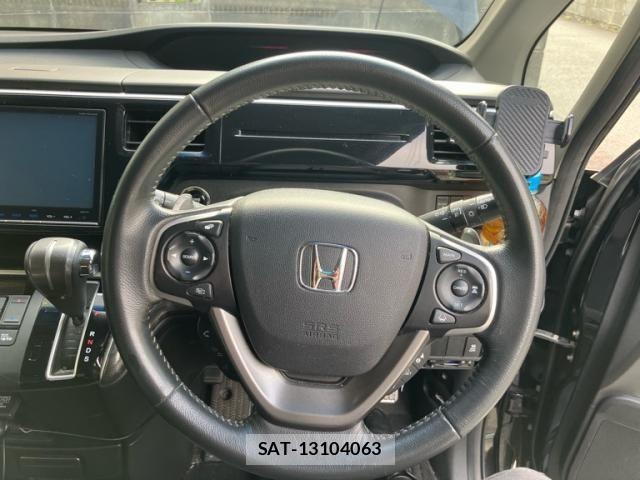 Honda STEP WGN 2017-11 7330336-18